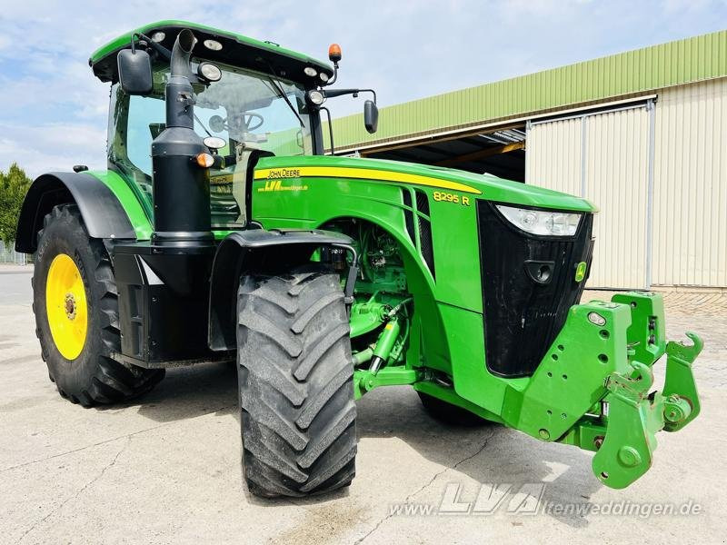 John Deere 8295R - Трактор: фото 2 John Deere 8295R - Трактор: фото 2