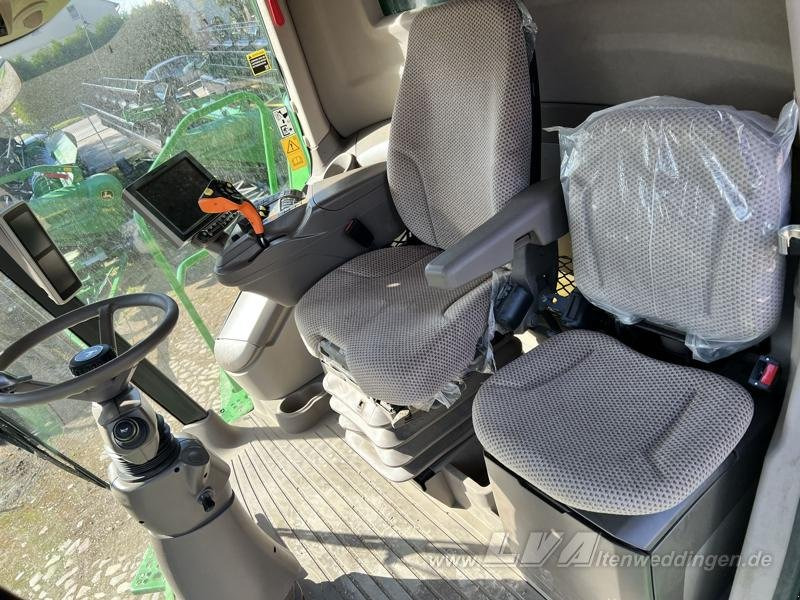 Зерноуборочный комбайн John Deere S790: фото 6