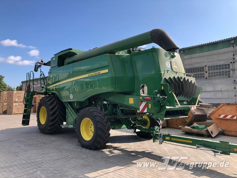 John Deere T550 - Зерноуборочный комбайн: фото 2 John Deere T550 - Зерноуборочный комбайн: фото 2