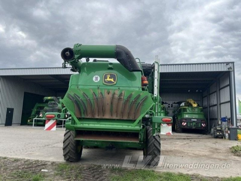 John Deere T670 - Зерноуборочный комбайн: фото 4 John Deere T670 - Зерноуборочный комбайн: фото 4
