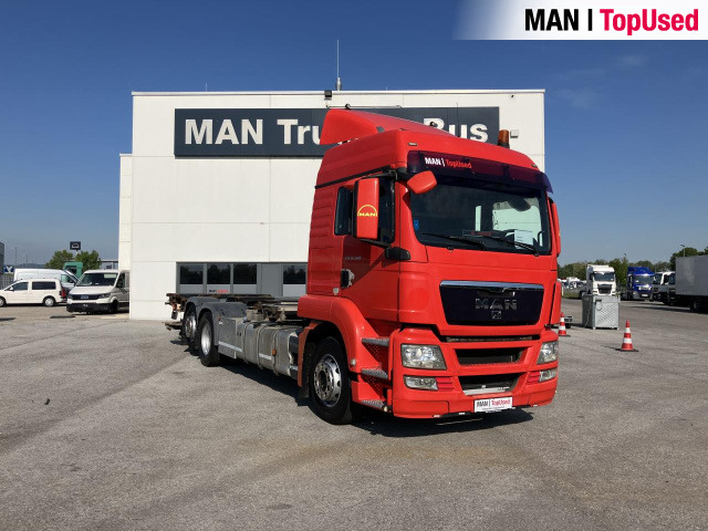 MAN TGS 26.440 6X2-2 LL - Грузовик-контейнеровоз/ Сменный кузов: фото 1 MAN TGS 26.440 6X2-2 LL - Грузовик-контейнеровоз/ Сменный кузов: фото 1
