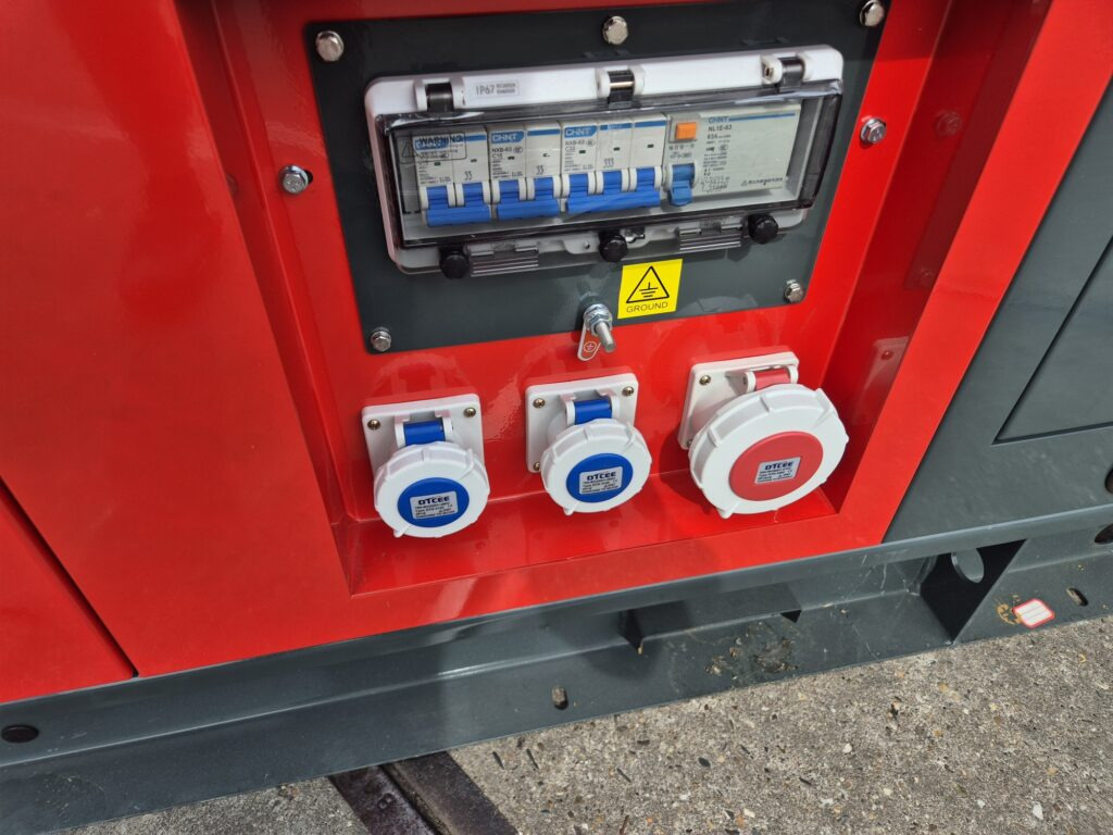 ASHITA AG3-80 diesel generator - Электрогенератор: фото 4 ASHITA AG3-80 diesel generator - Электрогенератор: фото 4