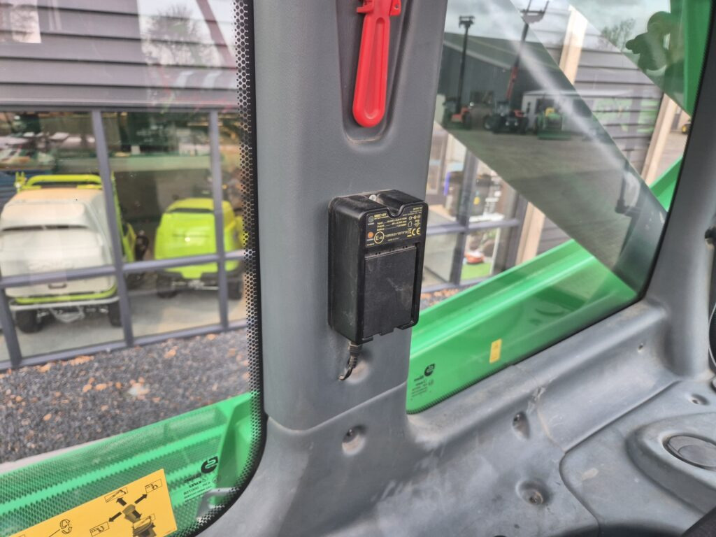 Телескопический погрузчик MAGNI RTH 6.30: фото 13 Телескопический погрузчик MAGNI RTH 6.30: фото 13