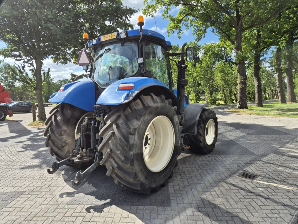 NEW HOLLAND T6080 - Трактор: фото 5 NEW HOLLAND T6080 - Трактор: фото 5