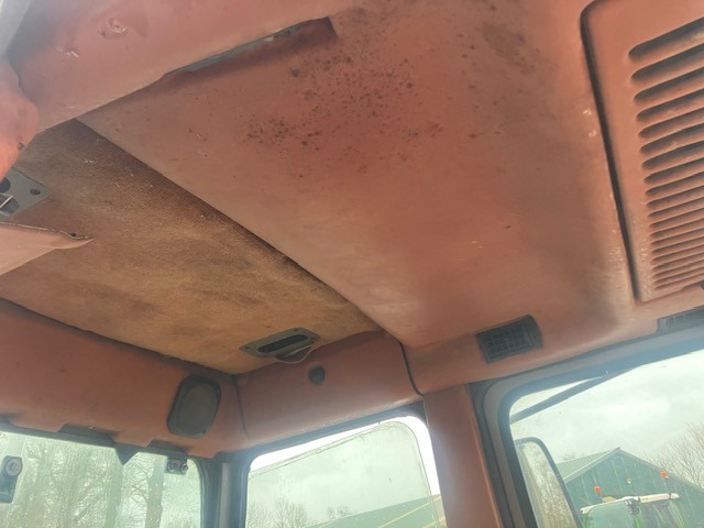 Трактор RENAULT 145.14: фото 15