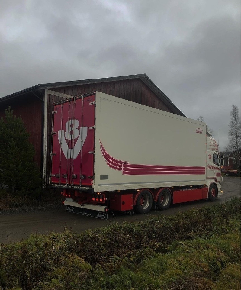 SCANIA R730 6x2,retarder,special edition - Рефрижератор: фото 2 SCANIA R730 6x2,retarder,special edition - Рефрижератор: фото 2