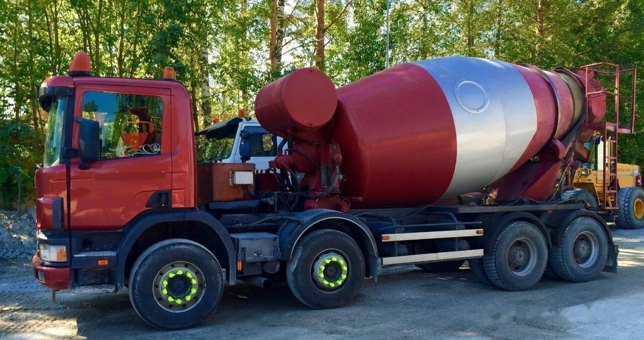 Scania P124CB 8x4HZ 360, full steel - Автобетоносмеситель: фото 4 Scania P124CB 8x4HZ 360, full steel - Автобетоносмеситель: фото 4