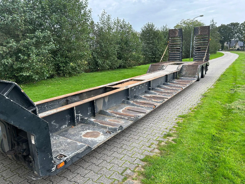 Низкорамный полуприцеп Faymonville LAKO | WOOD PROSSESOR TRAILER | FULL STEERING | HYDRO RAMPS | 8.5 MTR BED |: фото 14