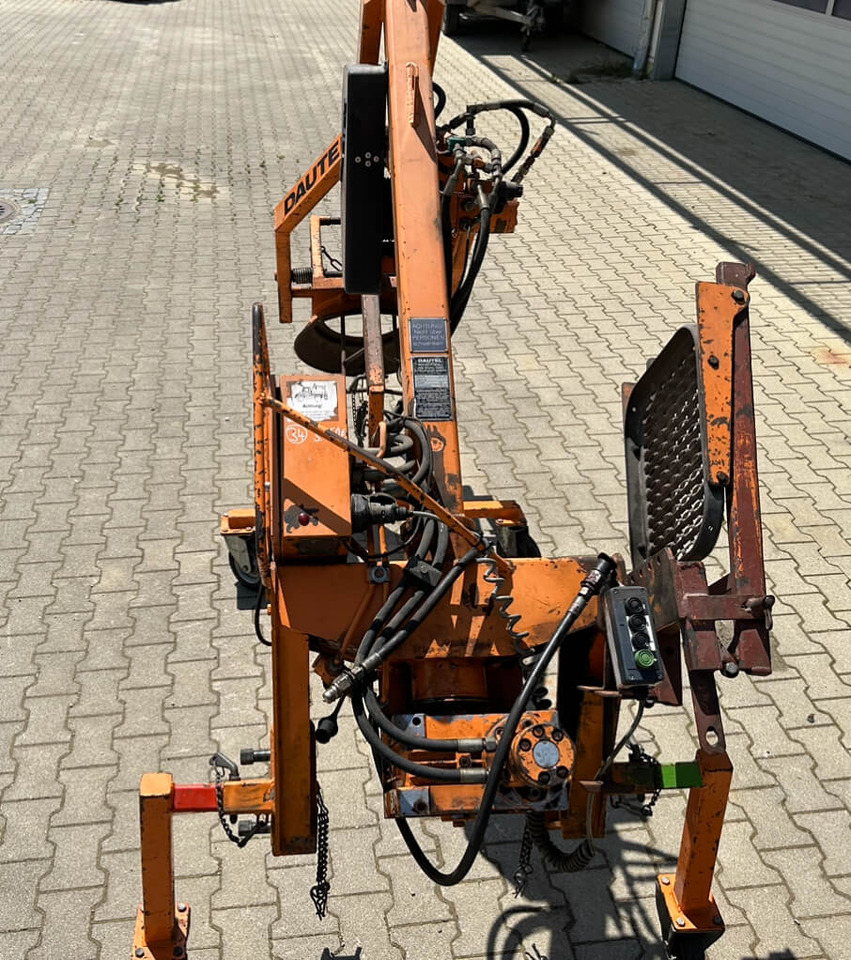 Unimog Schachtgulliheber DAUTEL H2700N - Навесное оборудование: фото 3 Unimog Schachtgulliheber DAUTEL H2700N - Навесное оборудование: фото 3