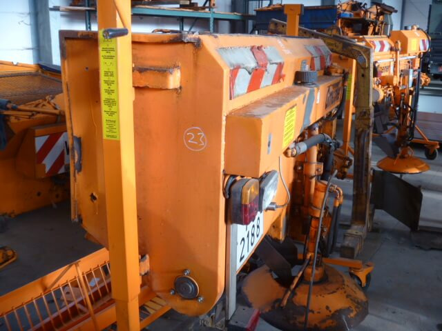 Unimog Salzstreuer Gmeiner 90WA - Разбрасыватель песка/ Соли: фото 2 Unimog Salzstreuer Gmeiner 90WA - Разбрасыватель песка/ Соли: фото 2