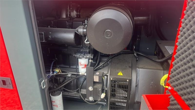 Bauer GFS-120 ATS, 120 kW/150 kVA - Электрогенератор: фото 5 Bauer GFS-120 ATS, 120 kW/150 kVA - Электрогенератор: фото 5