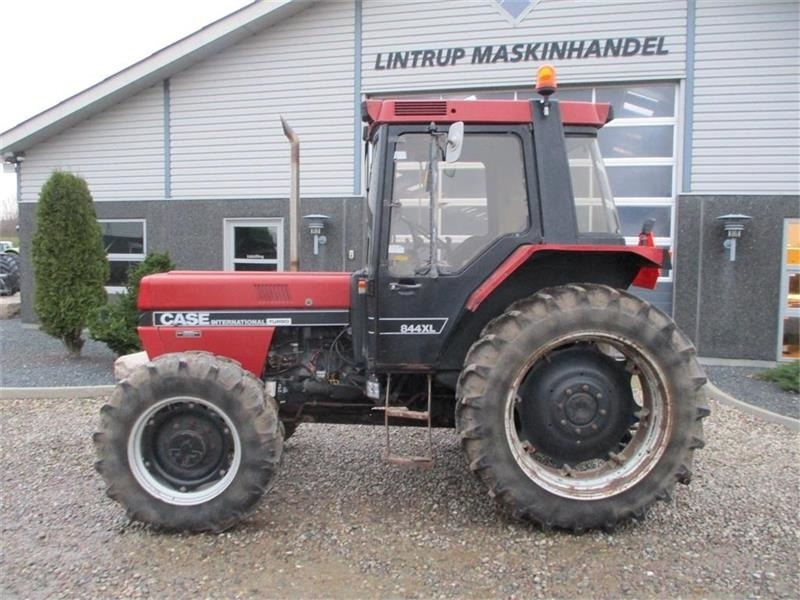 Трактор Case IH 844 XL 4wd traktor, en ejer fra ny: фото 8