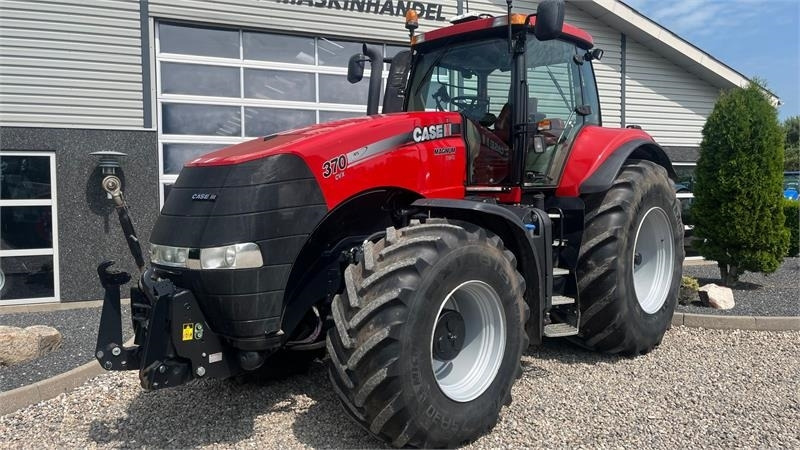 Case IH Magnum 370 CVX Med fronlift - Трактор: фото 3 Case IH Magnum 370 CVX Med fronlift - Трактор: фото 3