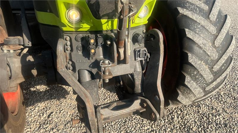 Claas Axion 940 VASK SELV TILBUD i uge 41 CMatic med fro - Трактор: фото 4 Claas Axion 940 VASK SELV TILBUD i uge 41 CMatic med fro - Трактор: фото 4