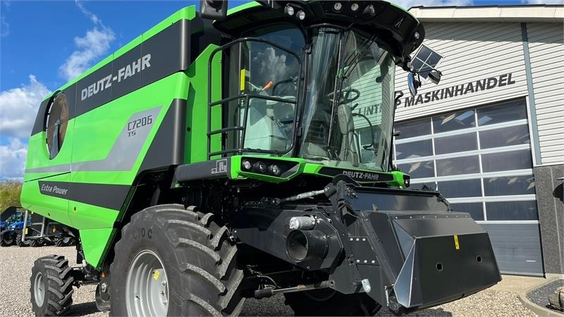 Deutz-fahr C7206 With 24feed - 7.2m header. New and unused Co - Зерноуборочный комбайн: фото 3 Deutz-fahr C7206 With 24feed - 7.2m header. New and unused Co - Зерноуборочный комбайн: фото 3