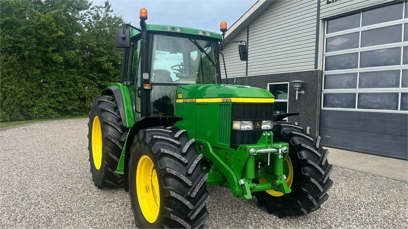 Трактор John Deere 6910 TLS, AutoQurd, Hjørnestops computer og frontl: фото 18