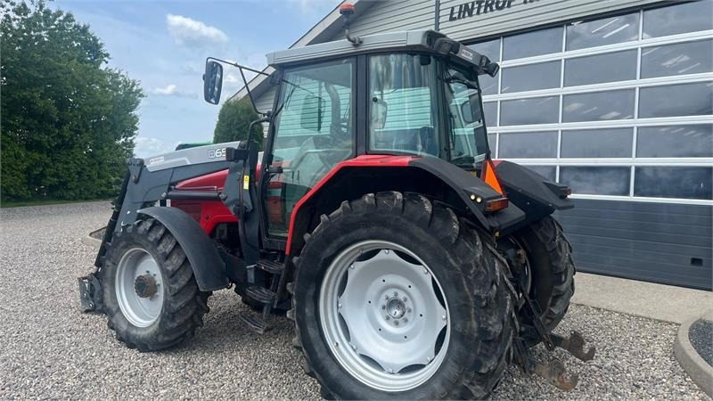 Massey Ferguson 6260 PowerControl med frontlæsser og Topcon sporfø - Трактор: фото 3 Massey Ferguson 6260 PowerControl med frontlæsser og Topcon sporfø - Трактор: фото 3