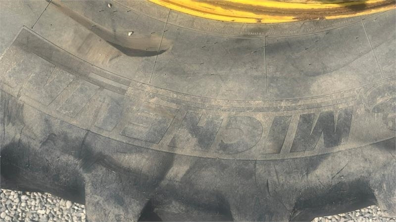 Michelin 650/85R38 Tvillinghjul med 8 låse - Шина для Сельскохозяйственной техники: фото 3 Michelin 650/85R38 Tvillinghjul med 8 låse - Шина для Сельскохозяйственной техники: фото 3