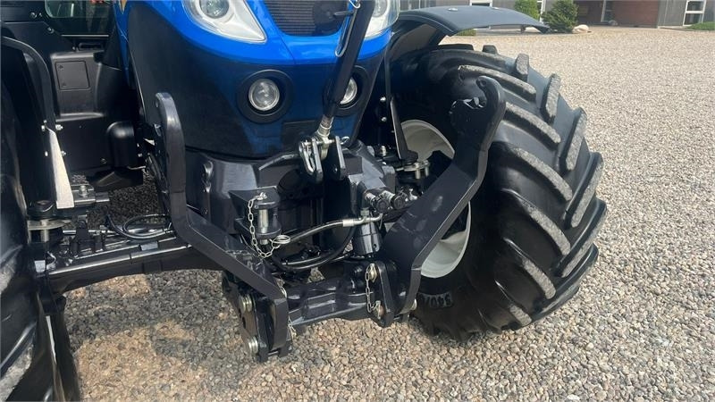 New Holland T7.175 RangeCommand med frontlift. Meget velholdt - Трактор: фото 4 New Holland T7.175 RangeCommand med frontlift. Meget velholdt - Трактор: фото 4