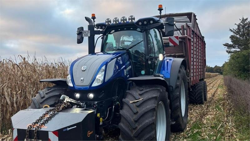 New Holland T7.315 HD NEW GEN Frontlift og front PTO - Трактор: фото 2 New Holland T7.315 HD NEW GEN Frontlift og front PTO - Трактор: фото 2