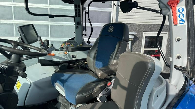 Трактор New Holland T7.315 HD med frontlift og front PTO.: фото 7 Трактор New Holland T7.315 HD med frontlift og front PTO.: фото 7