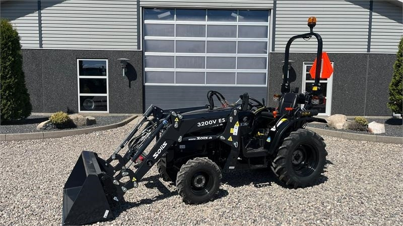Solis S26 6+2 gearmaskine Limited Edition i sort med bre - Коммунальный трактор: фото 1 Solis S26 6+2 gearmaskine Limited Edition i sort med bre - Коммунальный трактор: фото 1