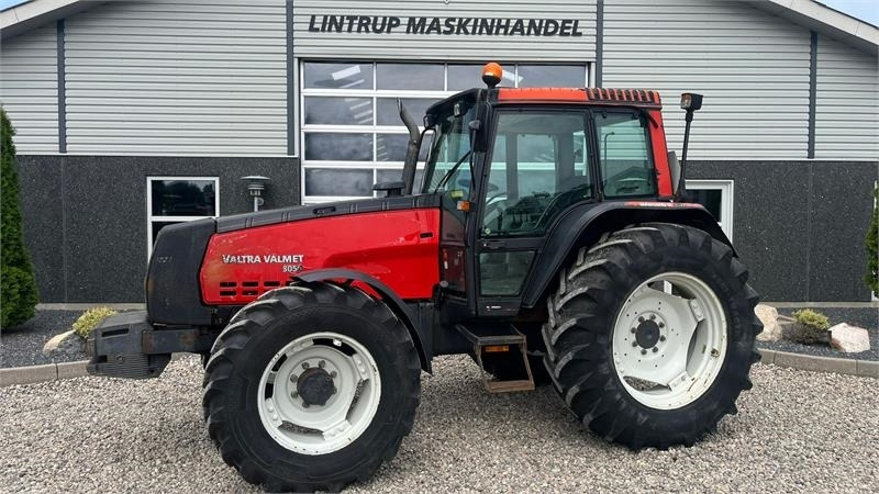 Valmet 8050  - Трактор: фото 1 Valmet 8050  - Трактор: фото 1