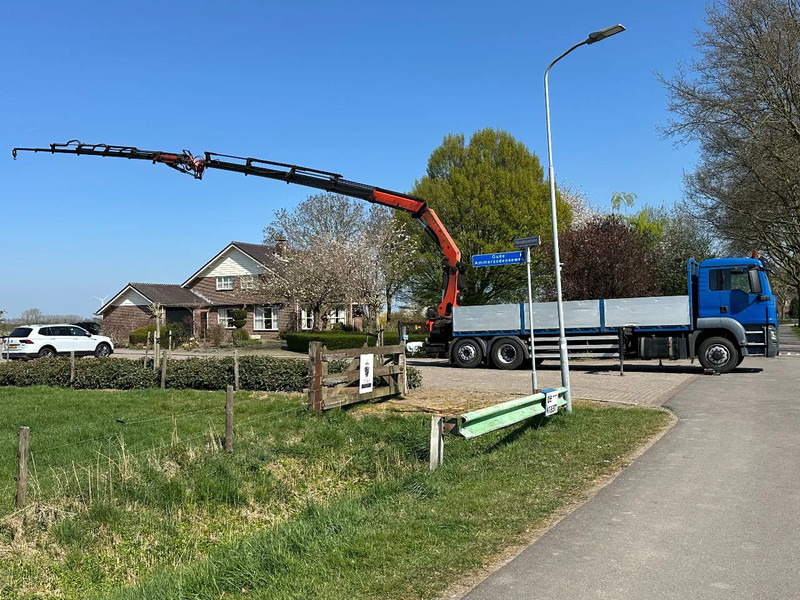 MAN TGA 26.440 6x4 HYDRODRIVE!!PALFINGER 29tm Fly jib/!!!ROOF/DACH/MONTAGE!!MANUTENTION!! CRANE!! - Автоманипулятор: фото 4 MAN TGA 26.440 6x4 HYDRODRIVE!!PALFINGER 29tm Fly jib/!!!ROOF/DACH/MONTAGE!!MANUTENTION!! CRANE!! - Автоманипулятор: фото 4