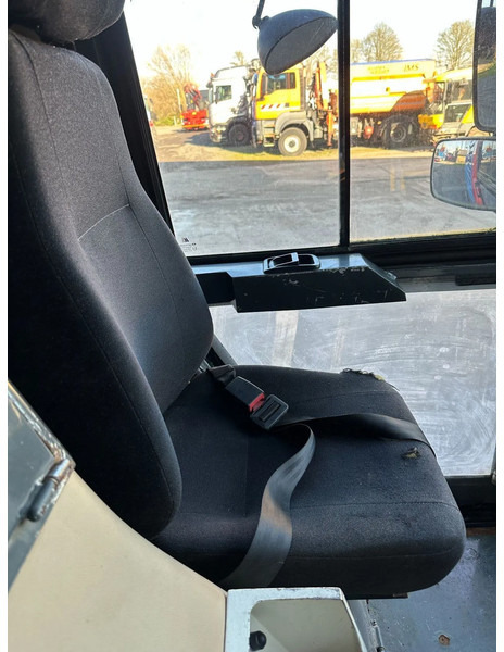 Подметально-уборочная машина Ravo 580 VEEGMACHINE/SWEEPER!!: фото 13 Подметально-уборочная машина Ravo 580 VEEGMACHINE/SWEEPER!!: фото 13