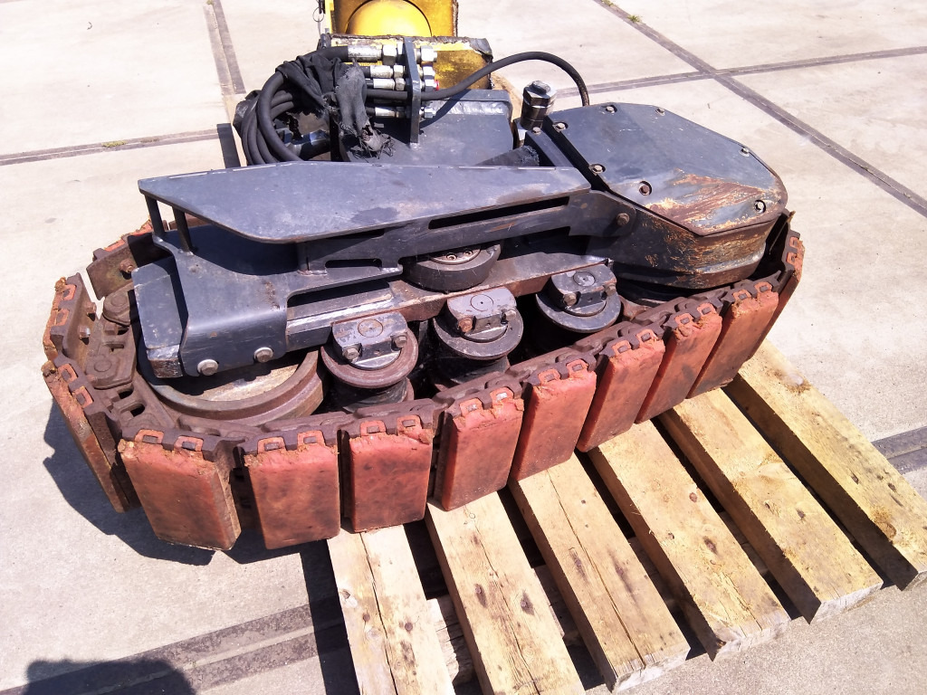 Bomag BM1200-35 - - Запчасти ходовой части для Строительной техники: фото 2 Bomag BM1200-35 - - Запчасти ходовой части для Строительной техники: фото 2