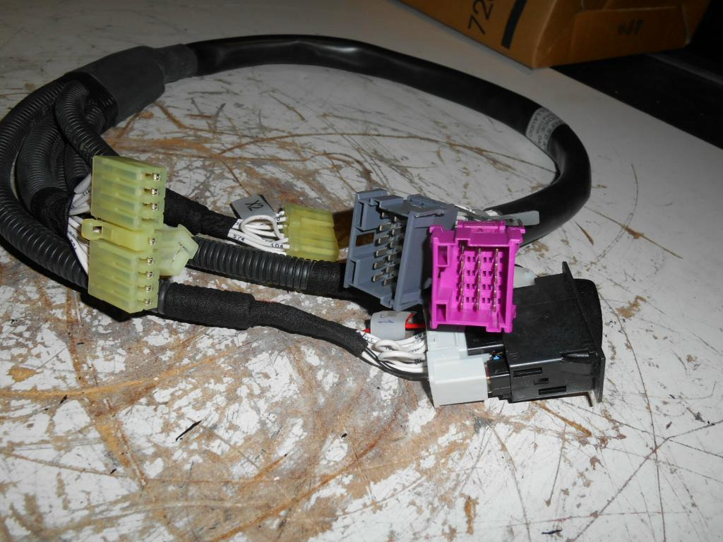 Case 76077917 - - Кабели/ Провода для Строительной техники: фото 2 Case 76077917 - - Кабели/ Провода для Строительной техники: фото 2