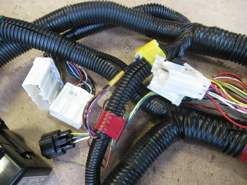 Case KHR28900 - Кабели/ Провода для Строительной техники: фото 4 Case KHR28900 - Кабели/ Провода для Строительной техники: фото 4