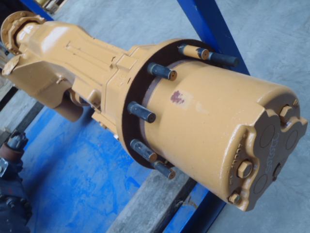 Case V2948527 - 128979 - Передняя ось для Строительной техники: фото 1 Case V2948527 - 128979 - Передняя ось для Строительной техники: фото 1