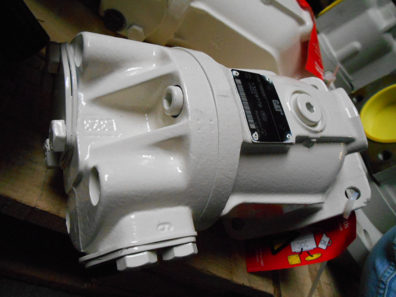 Caterpillar 1552951 - 1457626 - Гидравлический мотор для Сельскохозяйственной техники: фото 2 Caterpillar 1552951 - 1457626 - Гидравлический мотор для Сельскохозяйственной техники: фото 2