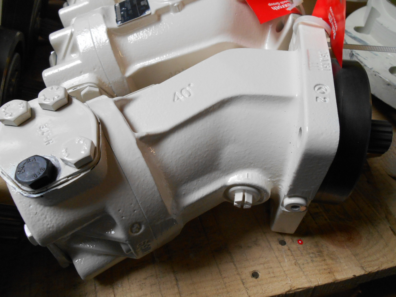 Caterpillar 1552951 - 1457626 - Гидравлический мотор для Сельскохозяйственной техники: фото 4 Caterpillar 1552951 - 1457626 - Гидравлический мотор для Сельскохозяйственной техники: фото 4