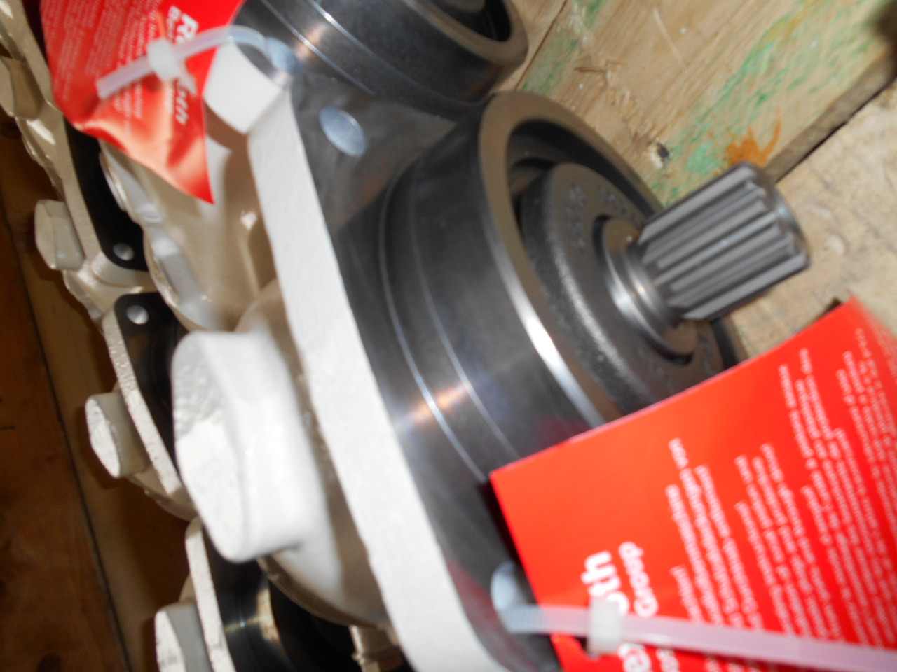 Caterpillar 1552951 - 5338219 - Гидравлический мотор для Сельскохозяйственной техники: фото 3 Caterpillar 1552951 - 5338219 - Гидравлический мотор для Сельскохозяйственной техники: фото 3