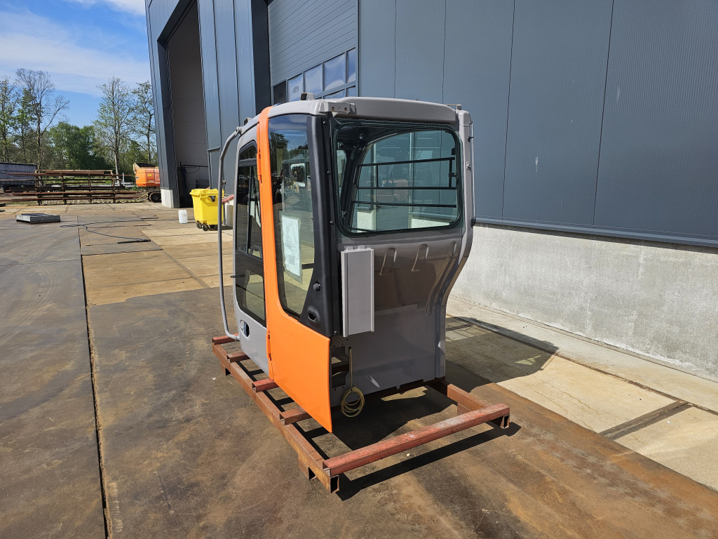 Hitachi ZX-1 Short Swing - 4459509 - Кабина для Строительной техники: фото 2 Hitachi ZX-1 Short Swing - 4459509 - Кабина для Строительной техники: фото 2