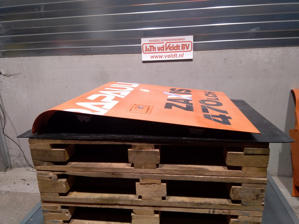 Hitachi ZX470LCH-5B - - Дверь и запчасти для Строительной техники: фото 1 Hitachi ZX470LCH-5B - - Дверь и запчасти для Строительной техники: фото 1