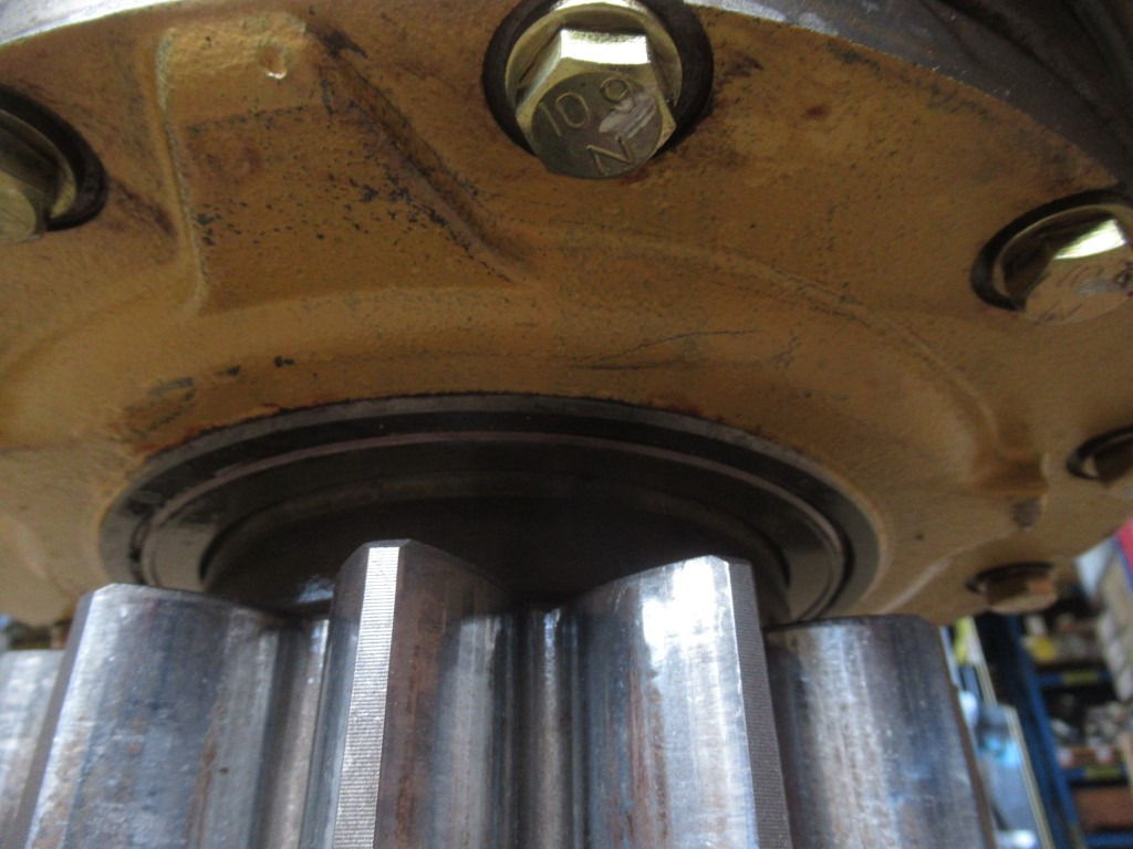 Komatsu 209-26-00040 - Поворотный редуктор для Строительной техники: фото 4 Komatsu 209-26-00040 - Поворотный редуктор для Строительной техники: фото 4