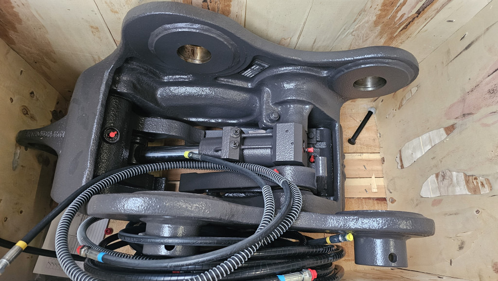 Miller POWERLATCH NH064001FCK00 - 47508496 - Сцепное устройство для Строительной техники: фото 1 Miller POWERLATCH NH064001FCK00 - 47508496 - Сцепное устройство для Строительной техники: фото 1