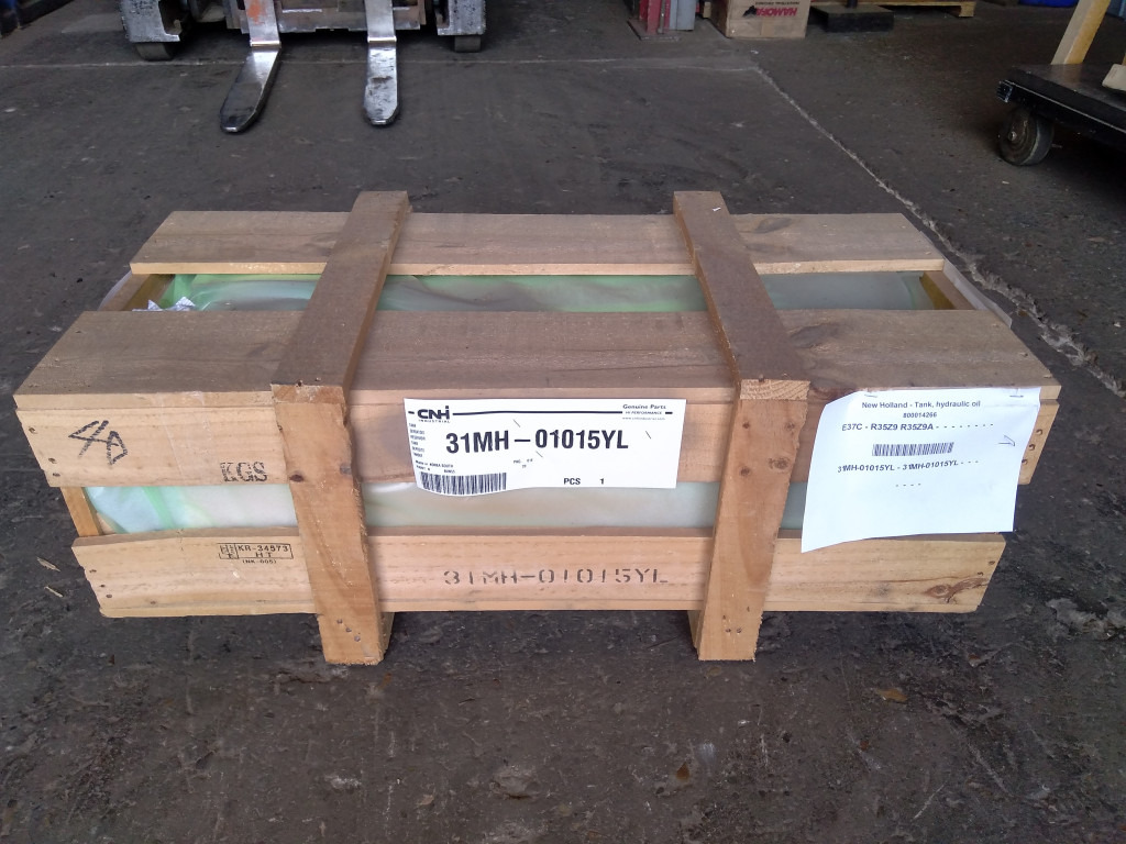 New Holland 31MH-01015YL - Бак для гидравлической жидкости для Строительной техники: фото 2 New Holland 31MH-01015YL - Бак для гидравлической жидкости для Строительной техники: фото 2