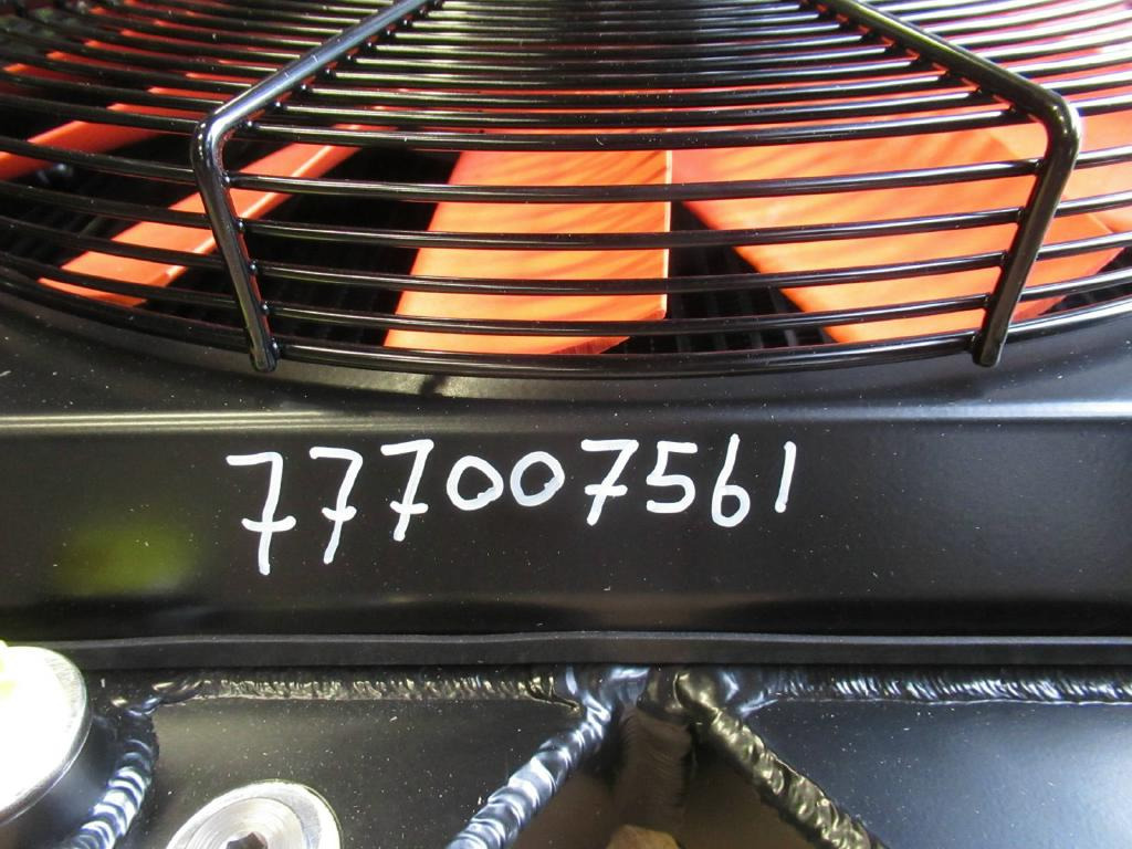 Новый Радиатор для Строительной техники New Holland 6559577: фото 6 Новый Радиатор для Строительной техники New Holland 6559577: фото 6