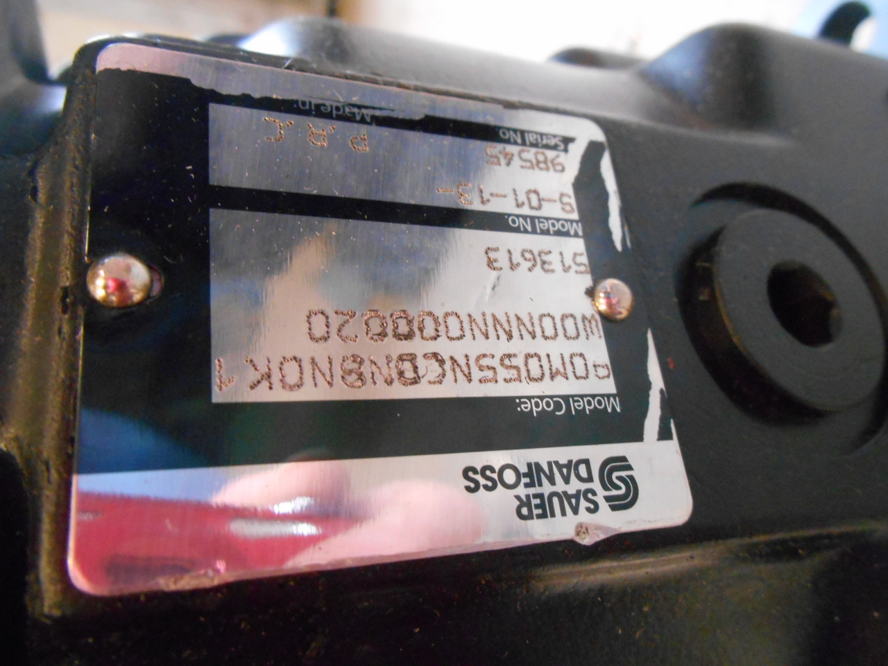 New Holland ND103371 - 1498625 - Гидравлический насос для Строительной техники: фото 2 New Holland ND103371 - 1498625 - Гидравлический насос для Строительной техники: фото 2