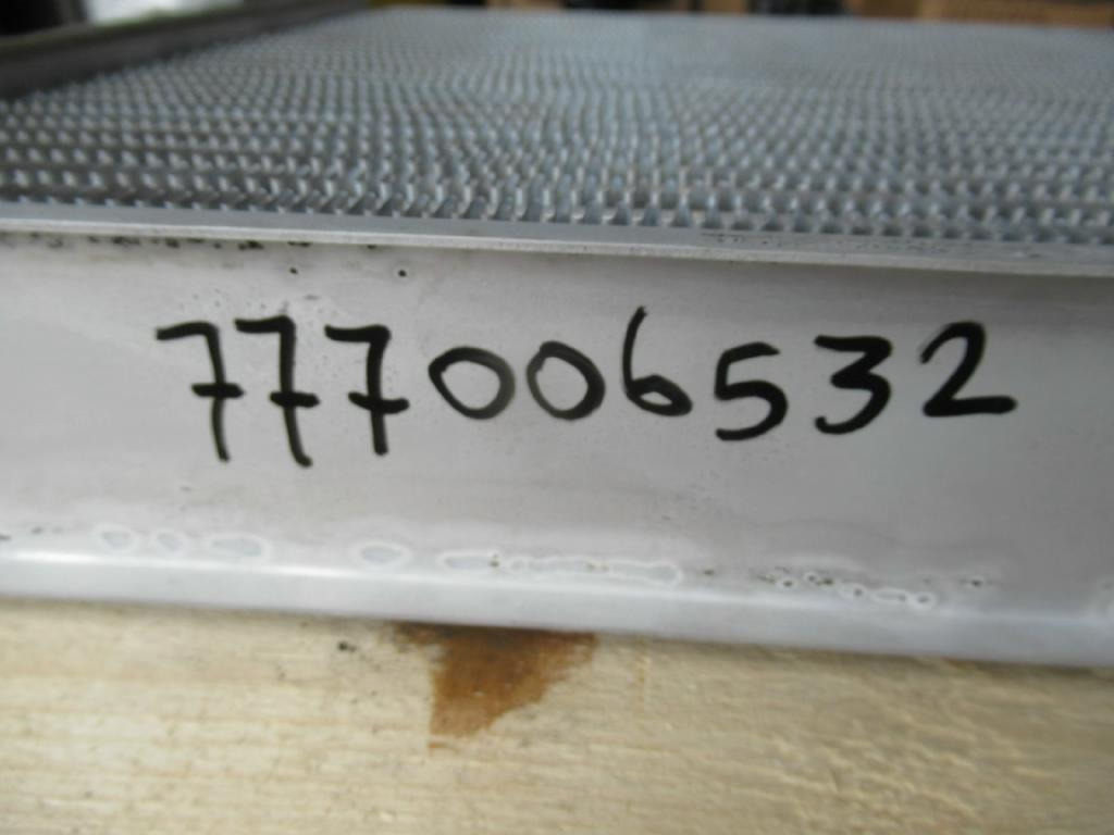 Новый Интеркулер для Сельскохозяйственной техники New Holland YM05P00009S003 - 72211202: фото 6