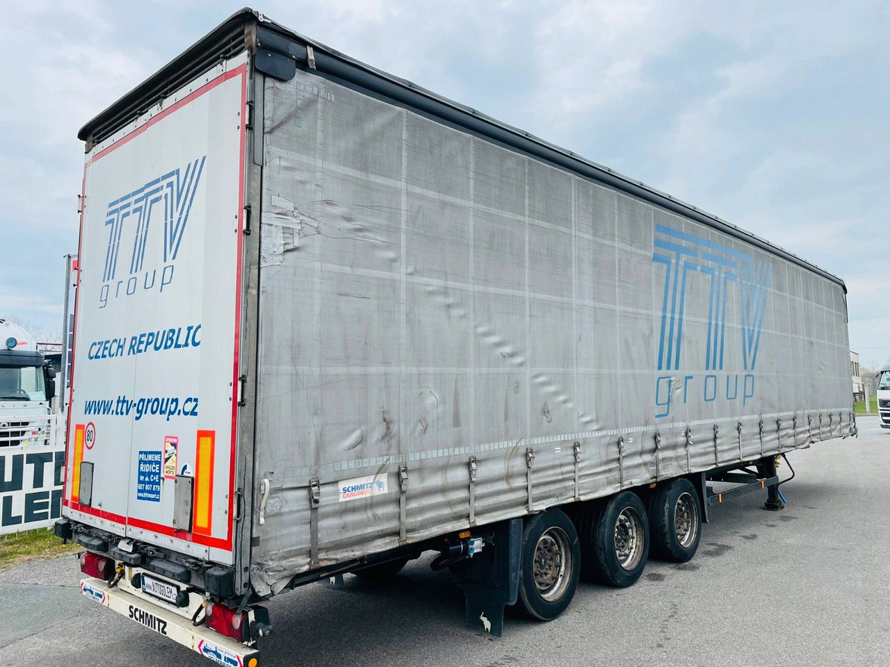 Schmitz Cargobull SCS 24/L flatbed - Тентованный полуприцеп: фото 3 Schmitz Cargobull SCS 24/L flatbed - Тентованный полуприцеп: фото 3