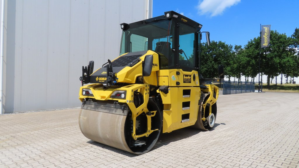 Bomag BW 154 AP 5 - Дорожный каток: фото 2 Bomag BW 154 AP 5 - Дорожный каток: фото 2