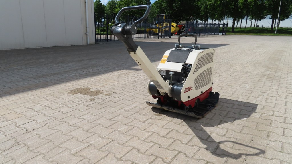 Dynapac DRP 25 D - Виброплита: фото 2 Dynapac DRP 25 D - Виброплита: фото 2