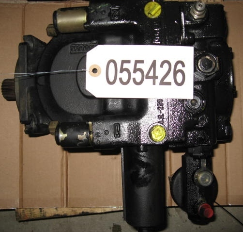 Mertlo Nr. 055426 Hydrostatpumpe Sauer-Danfoss Model: 520971 Model code: 90R075F - Гидравлический насос для Телескопических погрузчиков: фото 1 Mertlo Nr. 055426 Hydrostatpumpe Sauer-Danfoss Model: 520971 Model code: 90R075F - Гидравлический насос для Телескопических погрузчиков: фото 1