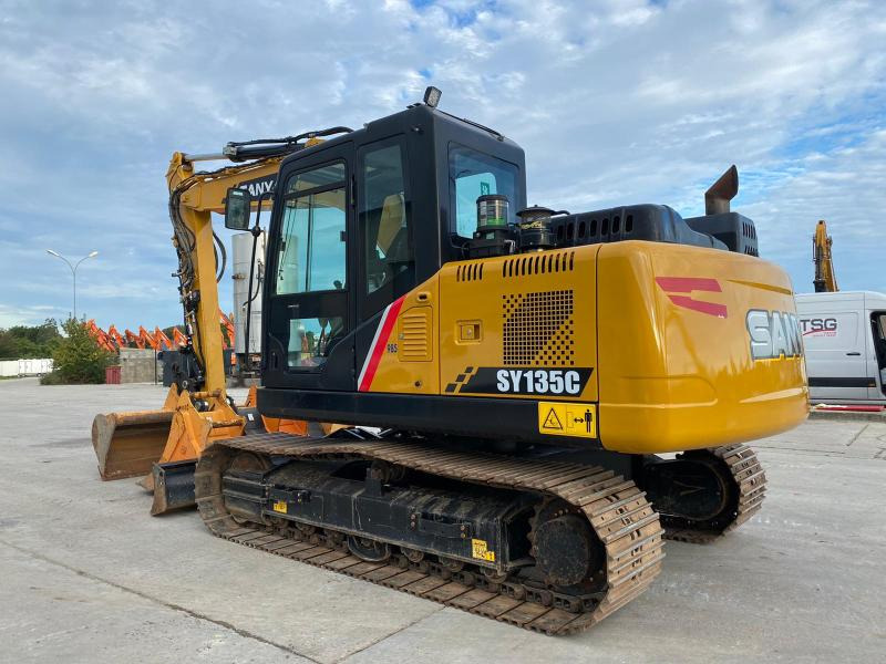 Sany SY135C - Гусеничный экскаватор: фото 2 Sany SY135C - Гусеничный экскаватор: фото 2