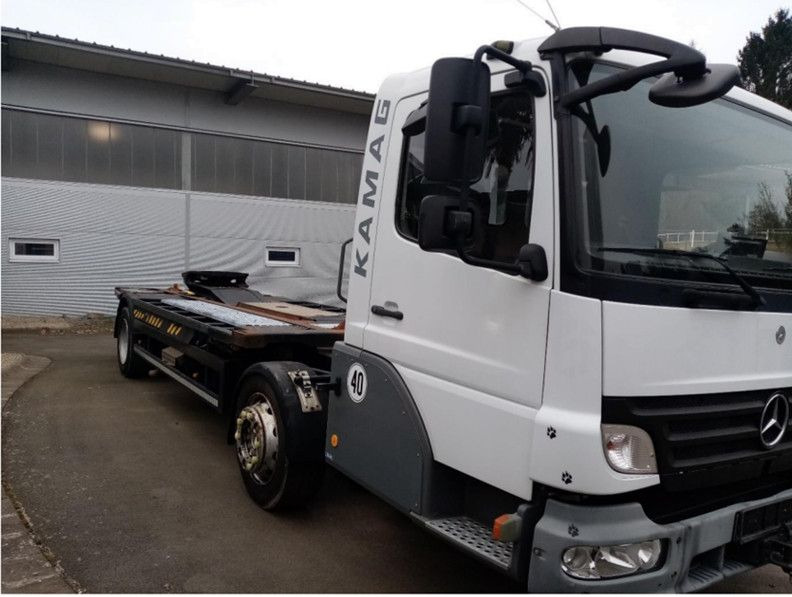 Mercedes-Benz Kamag/ Wiesel/ WBH/KB3682 - Грузовик-контейнеровоз/ Сменный кузов: фото 2 Mercedes-Benz Kamag/ Wiesel/ WBH/KB3682 - Грузовик-контейнеровоз/ Сменный кузов: фото 2